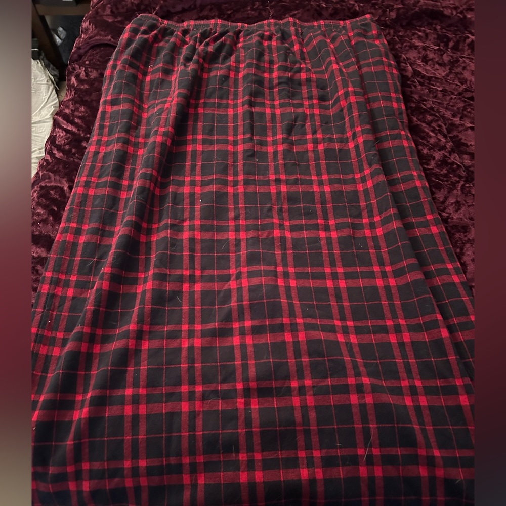 Black and red plaid skirt